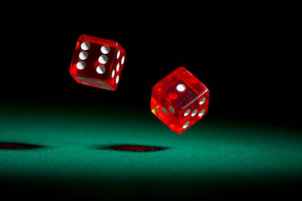 Dragon Tiger live-table interface showing card positions and bet buttons